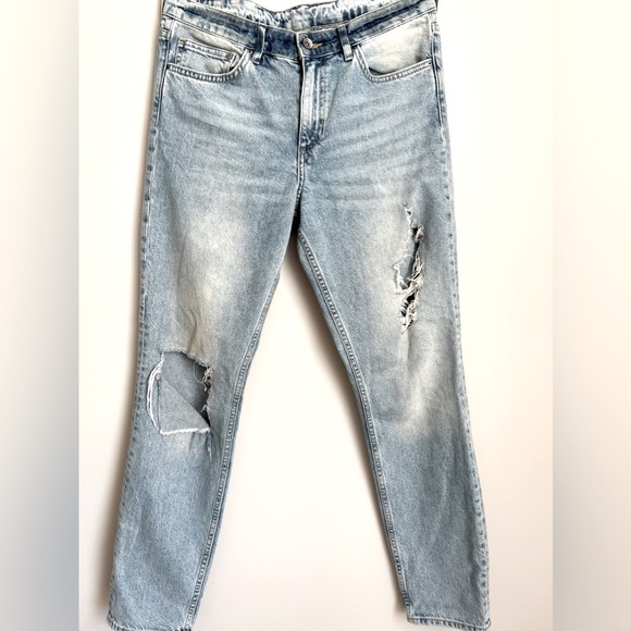 Relaxed fit Jean - Picture 2 of 5